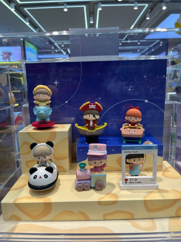 zZoton Treasure Land SERIES BLIND BOX