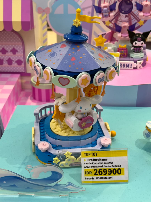 Sanrio Charaters Colorful Amusement Park Series Building Blocks - Happy Carousel,,each