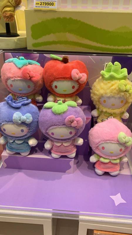 Hello Kitty Fruity Paradise Series Plush Pendant Blind Box
