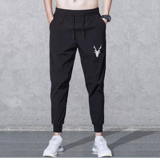 markhor tracksuit