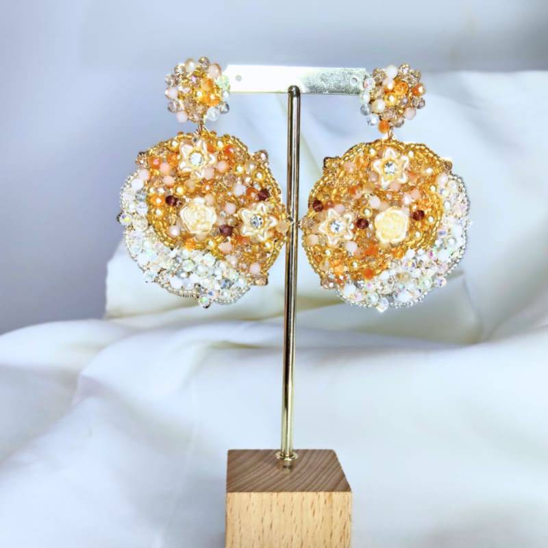 Aretes en pedrería Mix