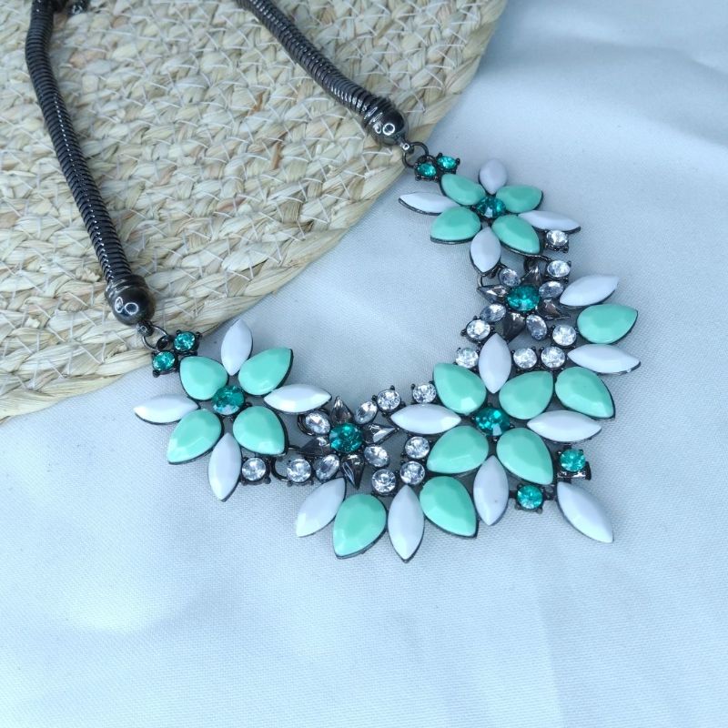 Conjunto Hojas Verde y Blanco