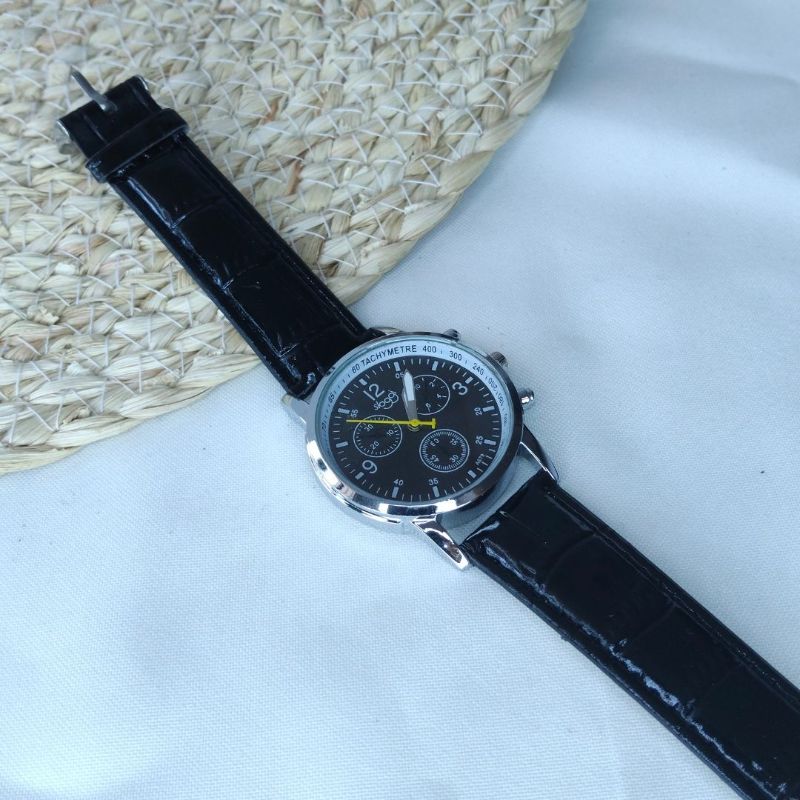 Reloj Plateado