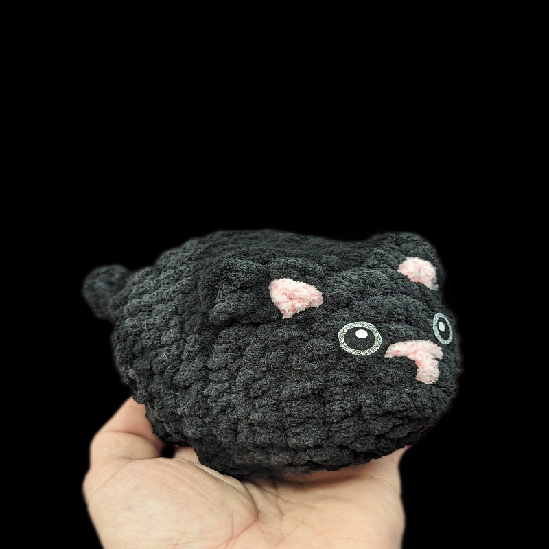 Black Loaf Cat Brochet Plush made with Soft Blanket Yarn