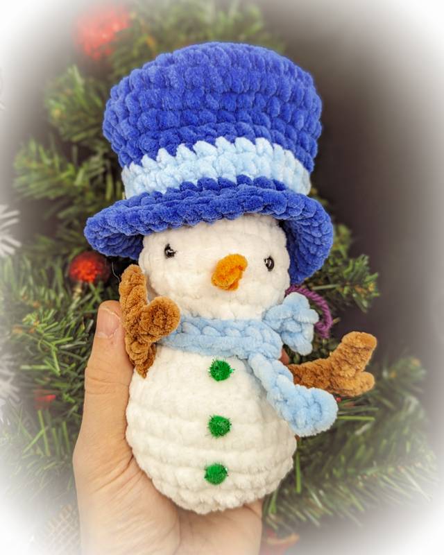 Snowman Crochet Plush with Blue "Pop Up"  Top Hat