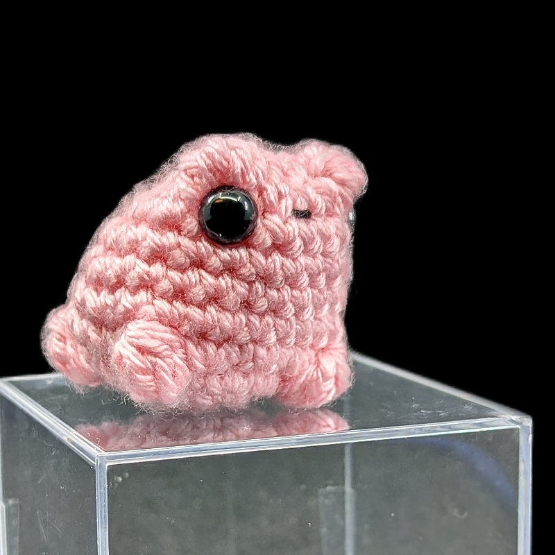 Kawaii Desert Rain Frog (Nubbie Froggie) Mini Crochet Plush Toy (Pink)