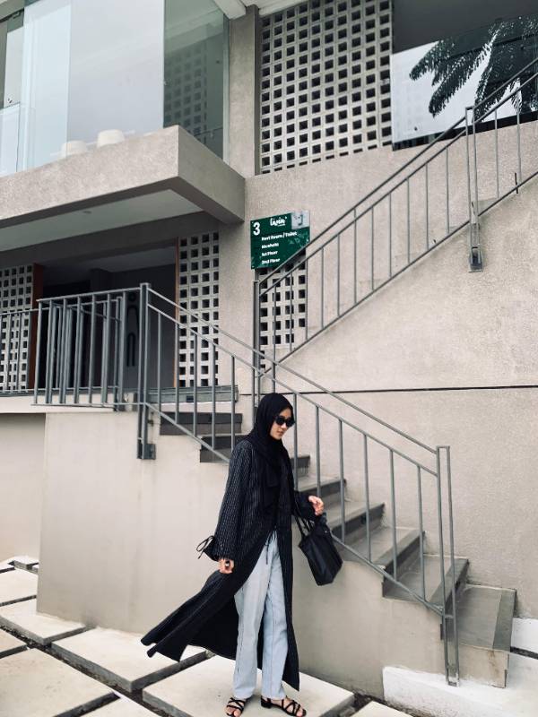 OUTER ABAYA