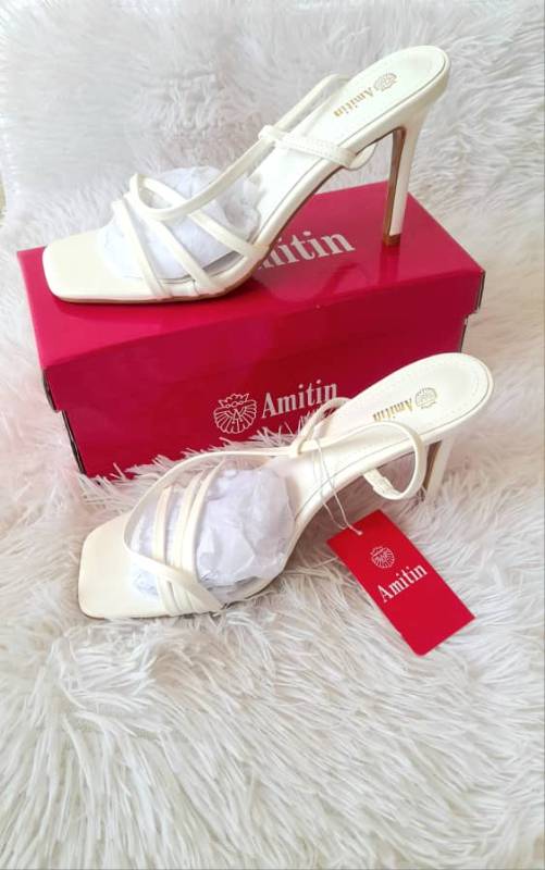 Chic White Strappy High Heel Sandals