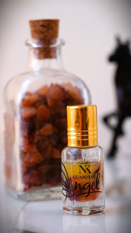 Red Carnelian Blissful Aura (Organic Perfume + Red Carnelian Crystals)