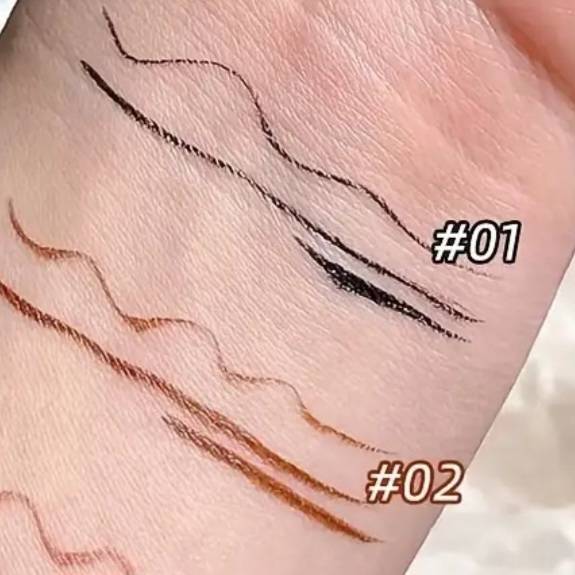 Delineador ultrafino K-Beauty para ojos y cejas