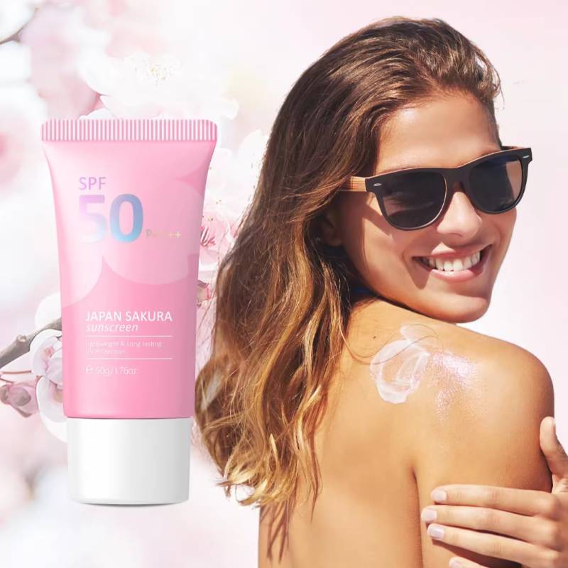 Protector solar aclarante Japan Sakura SPF50+++