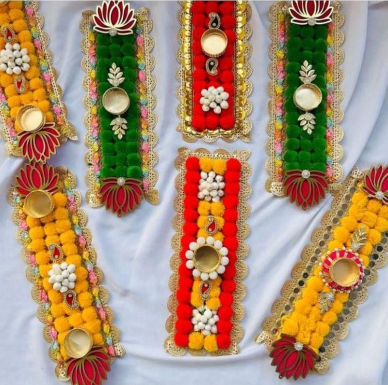 PB 302 Pop pom Table Top  4x12 in  1 Tlight holder