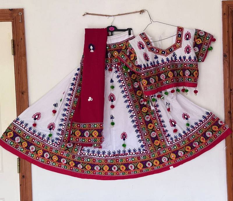 Ghaghra 315.. Size XL