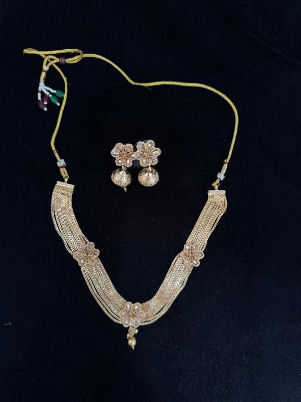 Imitation Jewellery 106