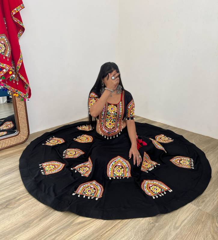 Designer Ghaghra 219. Free Size, Length 40 in