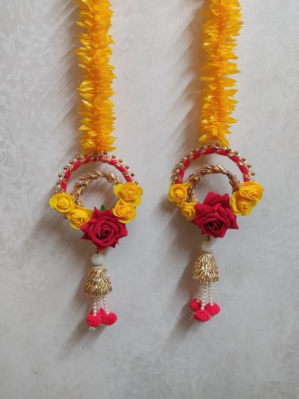 PB 113 Yellow Gajra and Rose Latkan (PAIR)