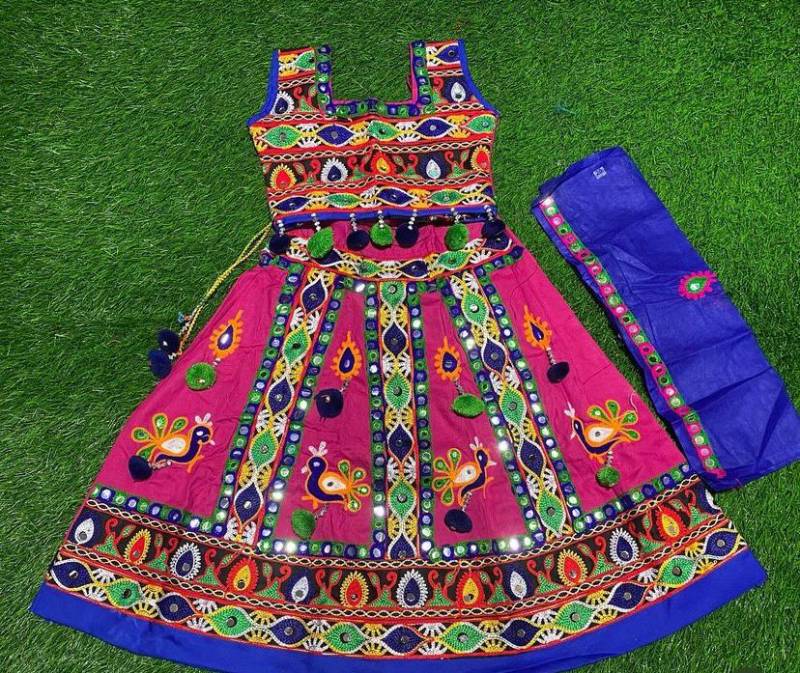 Ghaghra 213. Size 24. Age 4-5yr. Lenght 24 in