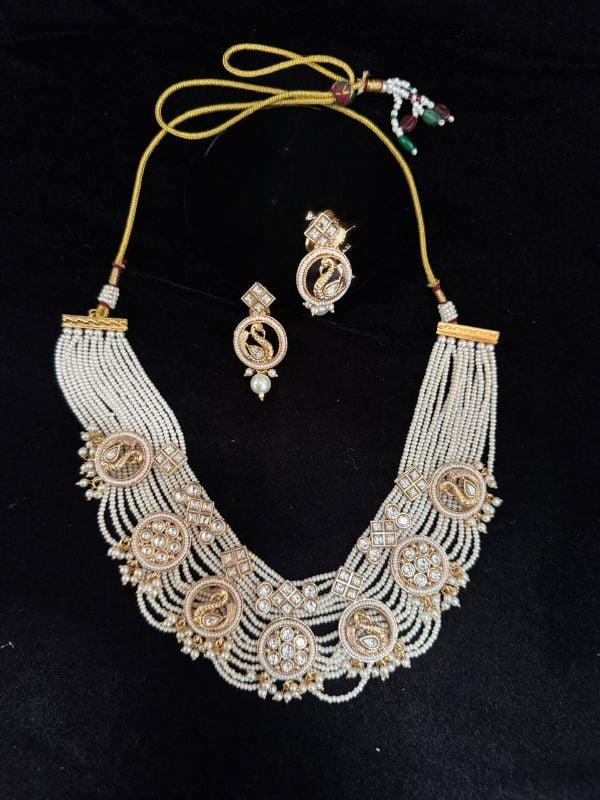 Imitation Jewellery 107