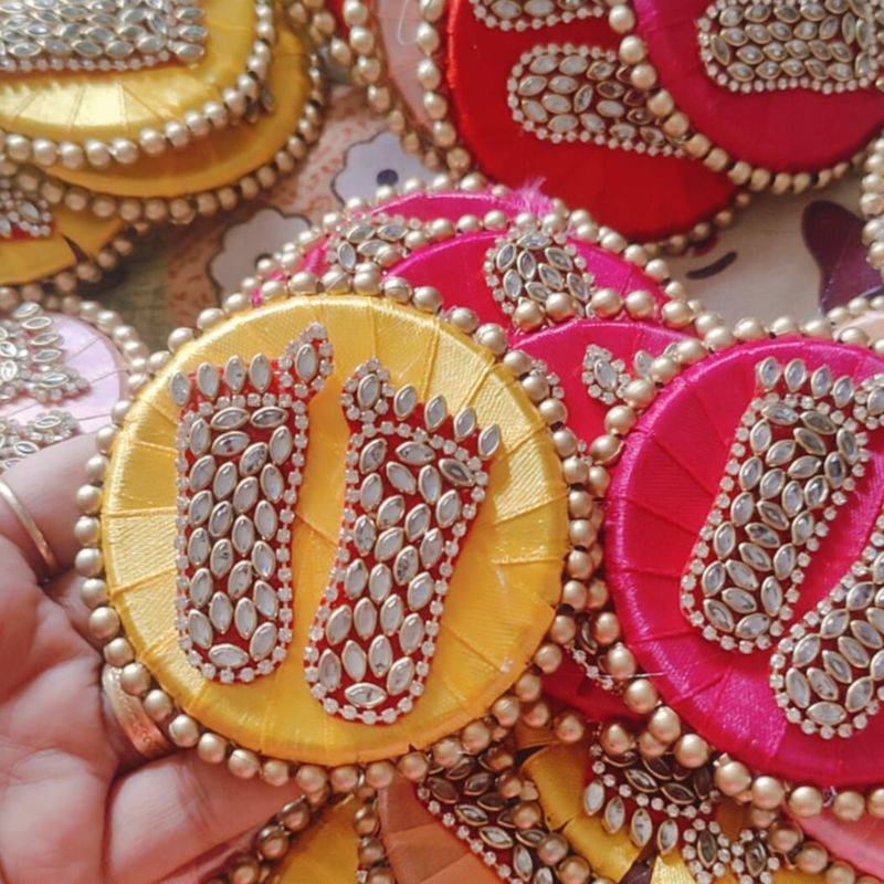 Laxmi Charan (Circle) Pair