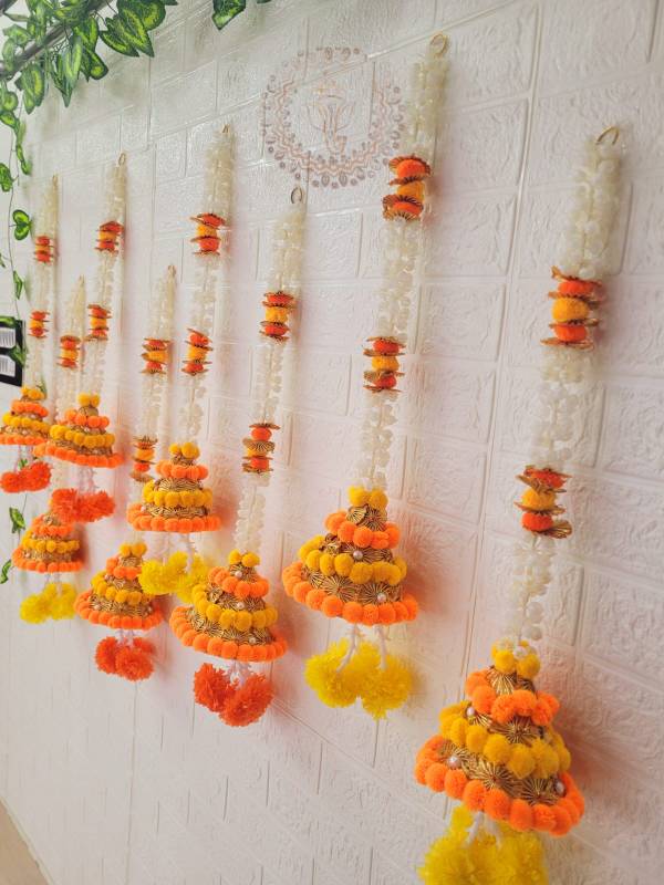 BA 104 Wall Hanging - Gajra Cone Latkan (PAIR)