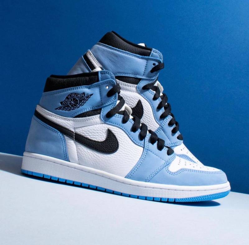 Nike Air Jordan 1 High University