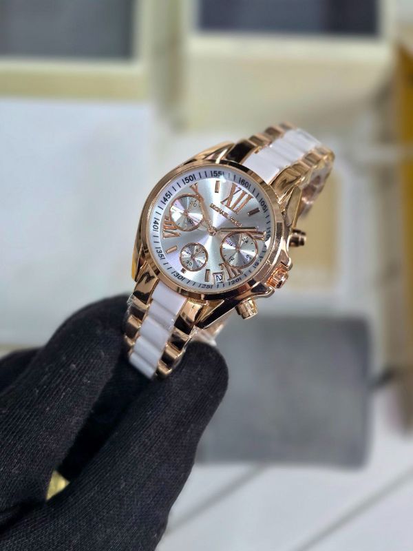 Michael Kors Bradshaw