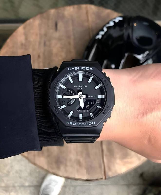G-Shock GA2100