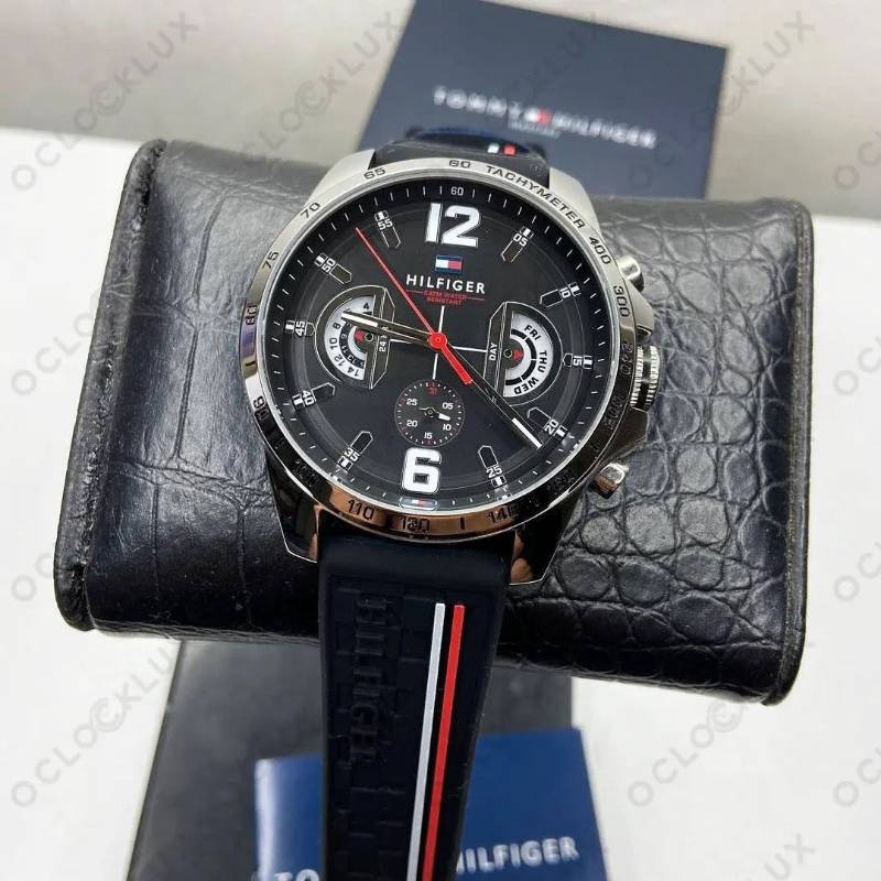 Tommy HIlfiger Modern Decker