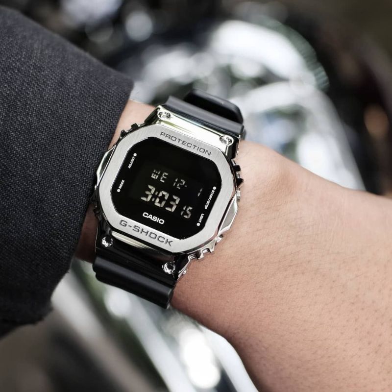 Casio G-Shock DW-5600BB-1