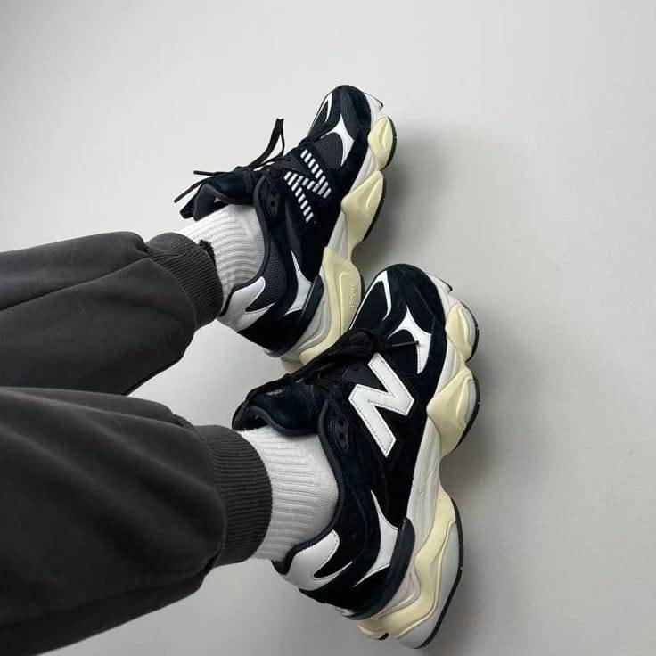 New Balance 9060