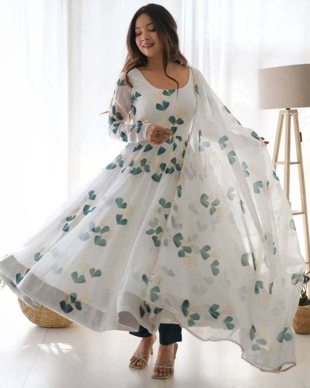 Stylish White Organza Anarkali Kurta Set with Beautiful Printed Dupatta – Trendy Ethnic & Wedding Wear Outfit