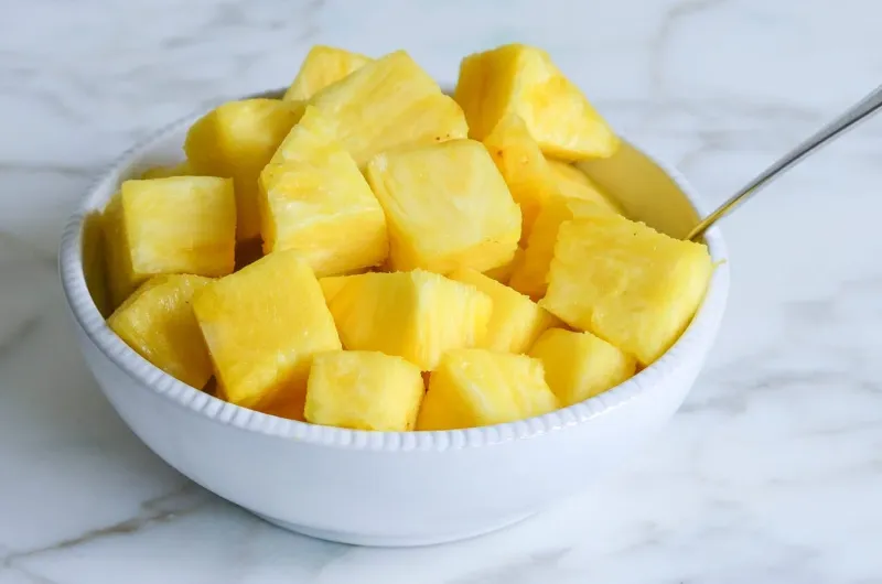 Pineapple cut 200g