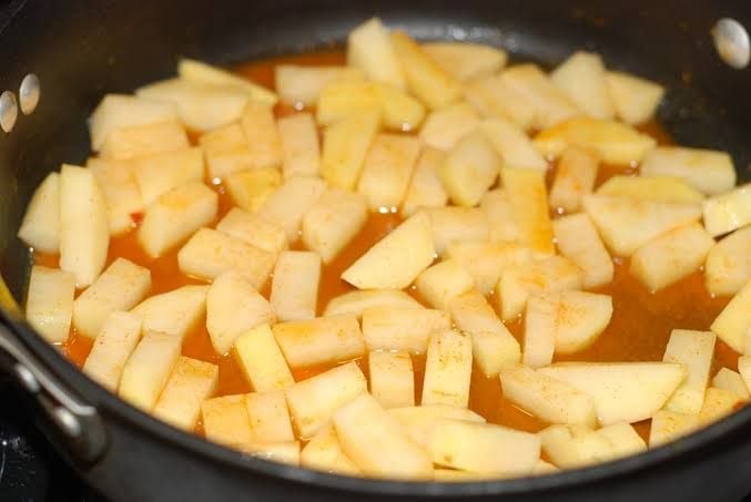Potato mezhukkupuratti 200g