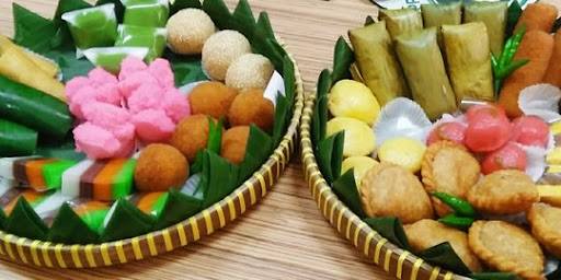 Aneka Kue Basah