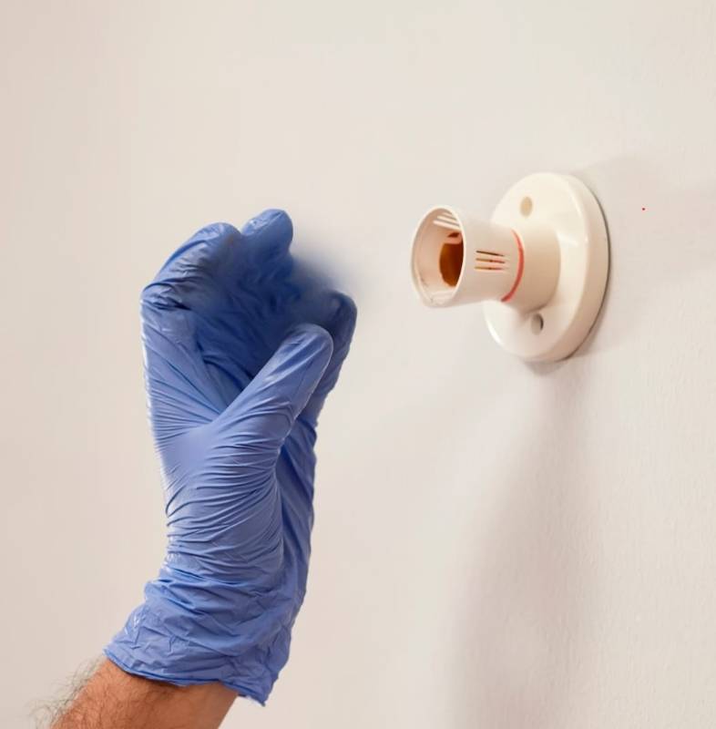 Bulb Holder Installation