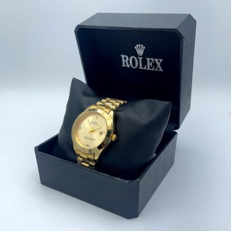 Men’s Casual Stainless Steel Analog Watch – Quartz Movement with Date & Water Resistance