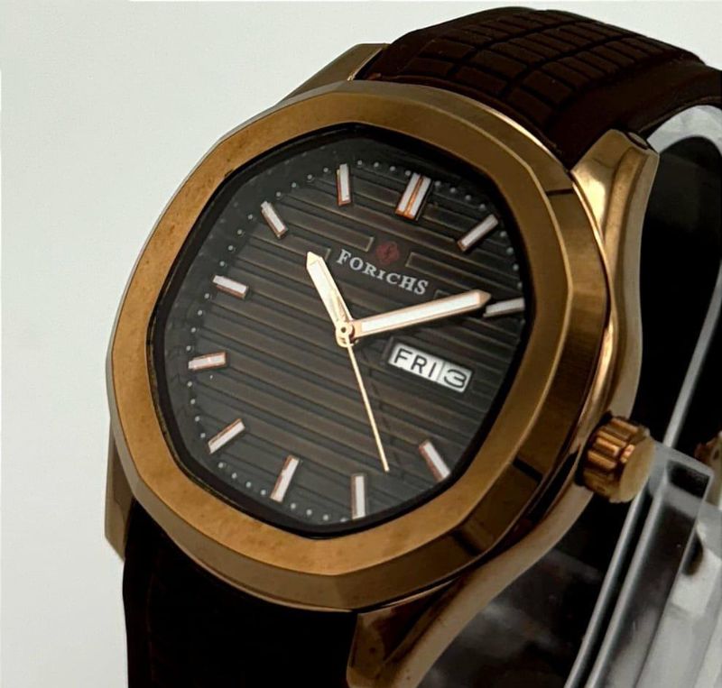 Men’s Stainless Steel Quartz Analogue Watch with Rubber Strap – Water Resistant & Gift Box Included