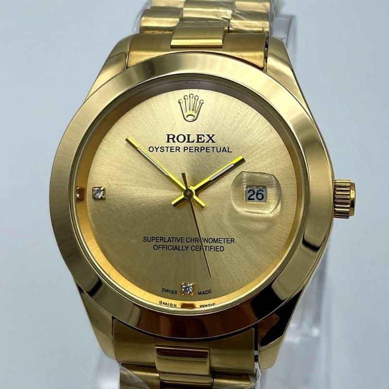 Men’s Casual Stainless Steel Analog Watch – Quartz Movement with Date & Water Resistance