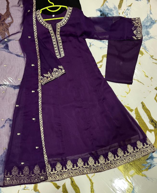 3 Pcs Girl's Chiffon Embroidered Kurta And Shalwar Suit