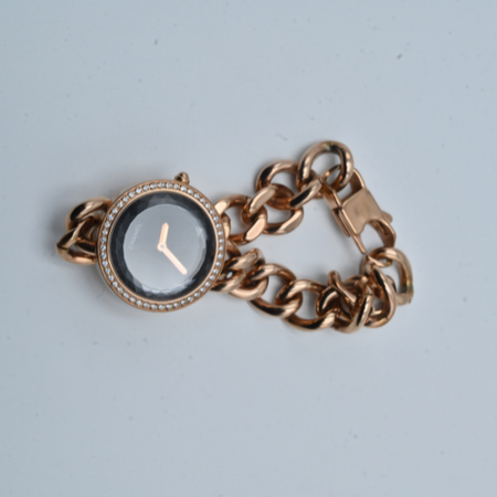 Chanel Luxury Diamond Bezel Ladies Watch – Elegance in Gold