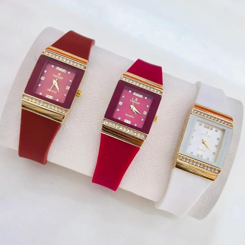 Fashion Watch - 1 Pc Silicone Strap