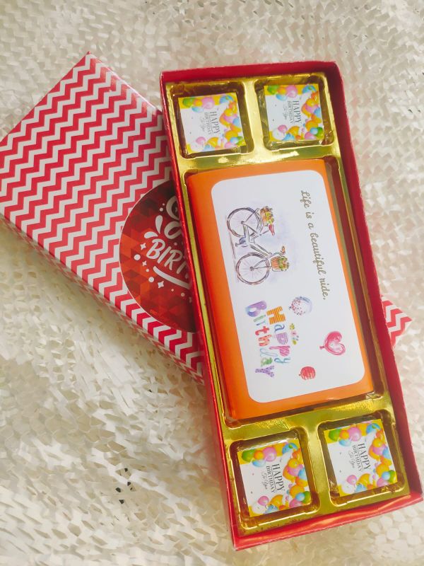 1 Bar + 4 Cavity chocolate Box