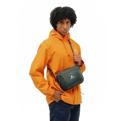 COMRADE FRONT BAG (910007135)