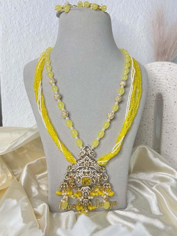 Tyani Kundan With Jaipuri Stones Long Set