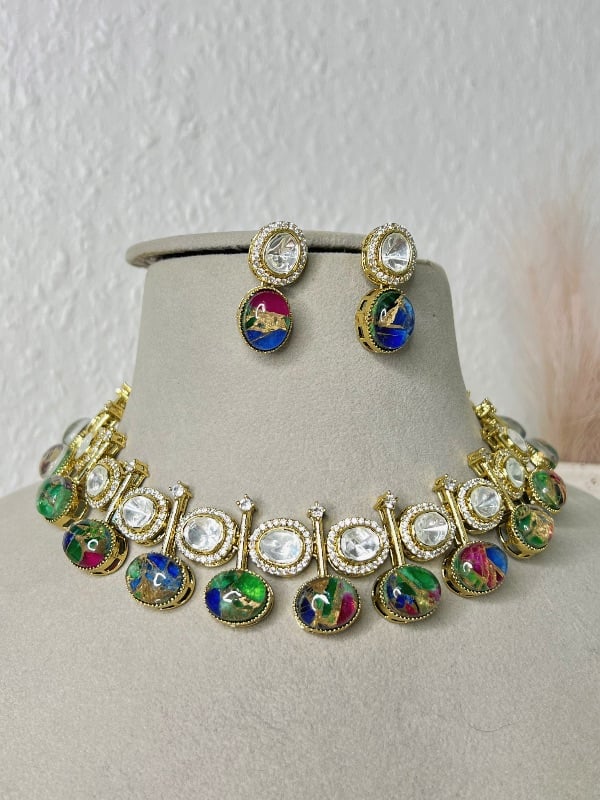 Firestone Moisnatte Necklace Set