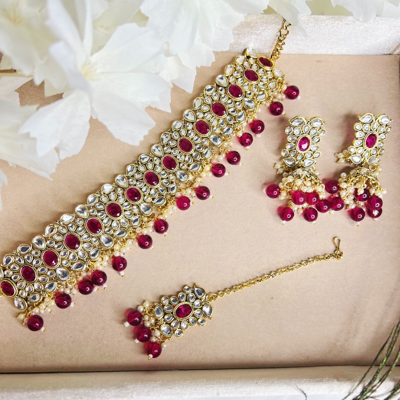 ZOYA- Kundan Choker Set
