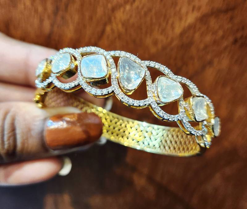 7 POLKI GOLD DIAMOND BRACELET