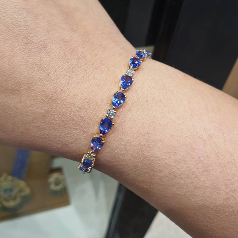 TANZANITE PEAR SHAPE GOLD DIAMOND BRACELET
