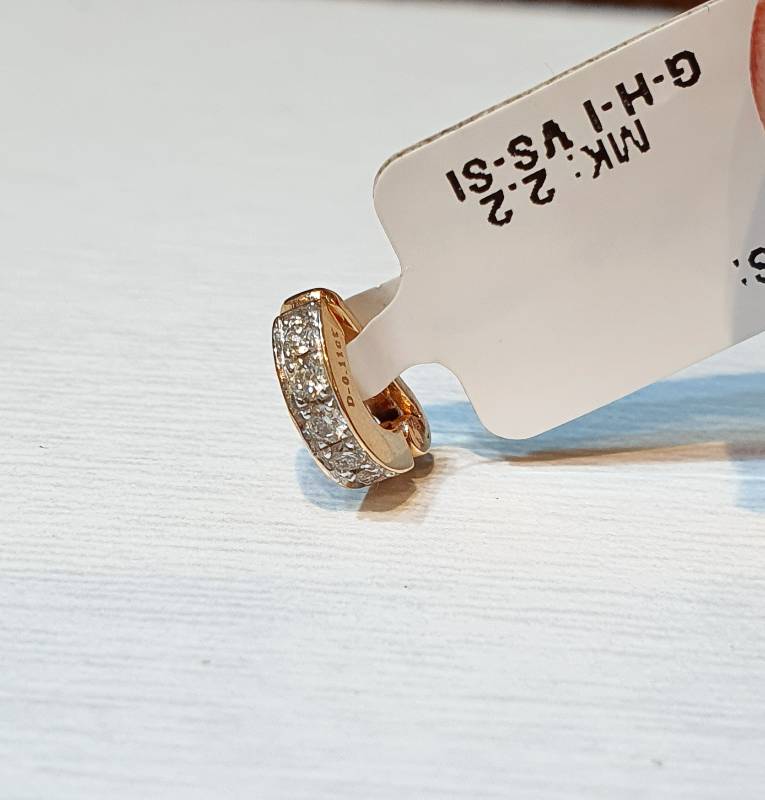 SPRING GOLD DIAMOND NATH