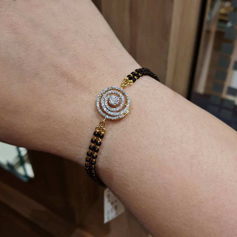 ZELEPI MANGAL SUTRA GOLD DIAMOND BRACELET